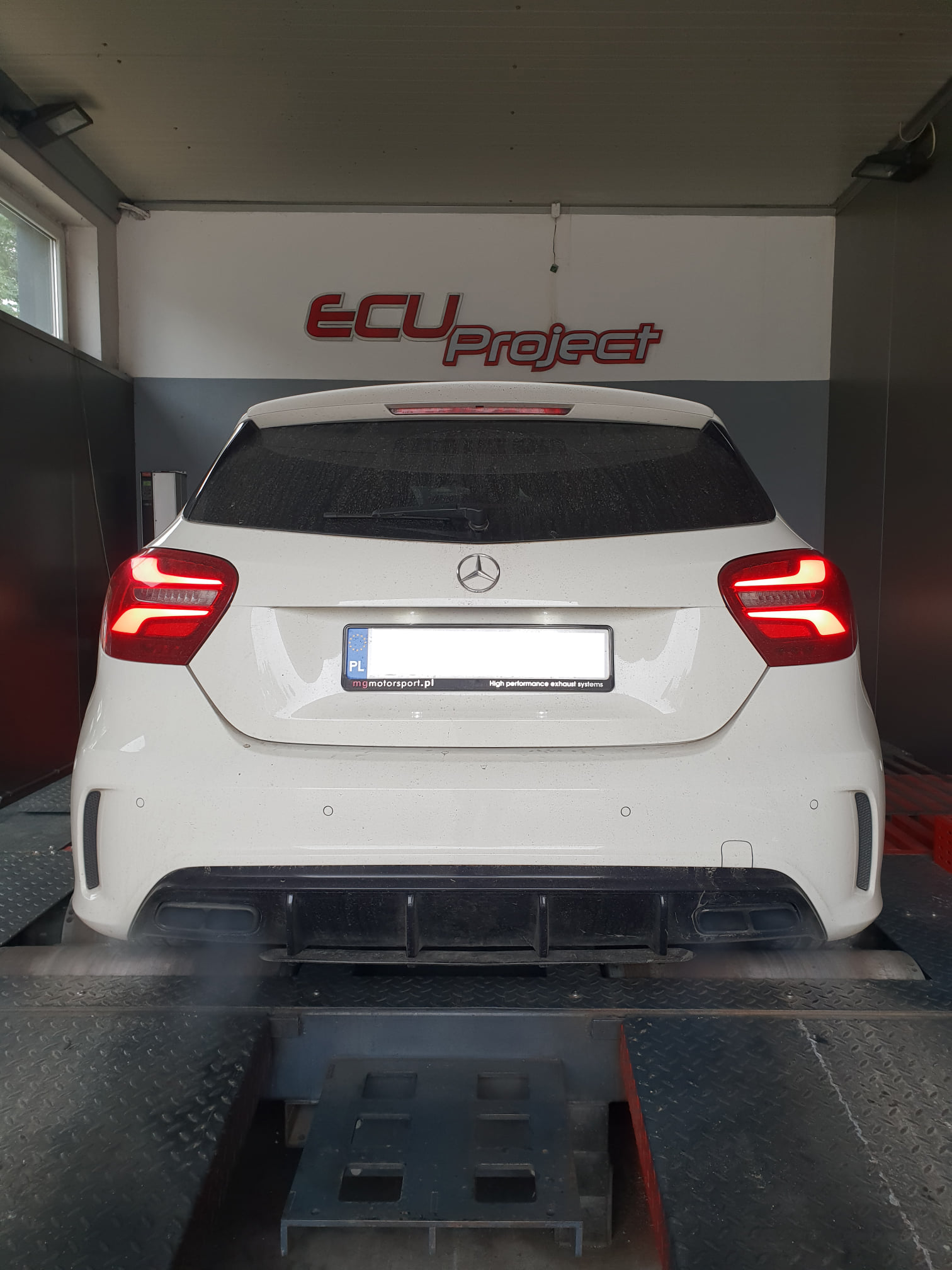 A45AMG 380Ps 3