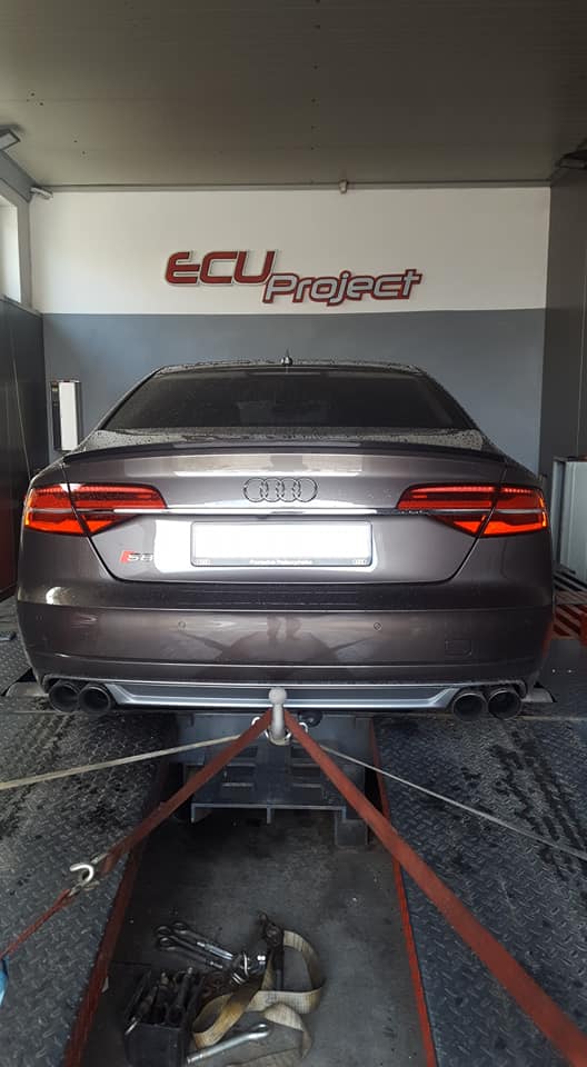 Audi S8 D4 Stage 2 - 685 KM i 898 Nm