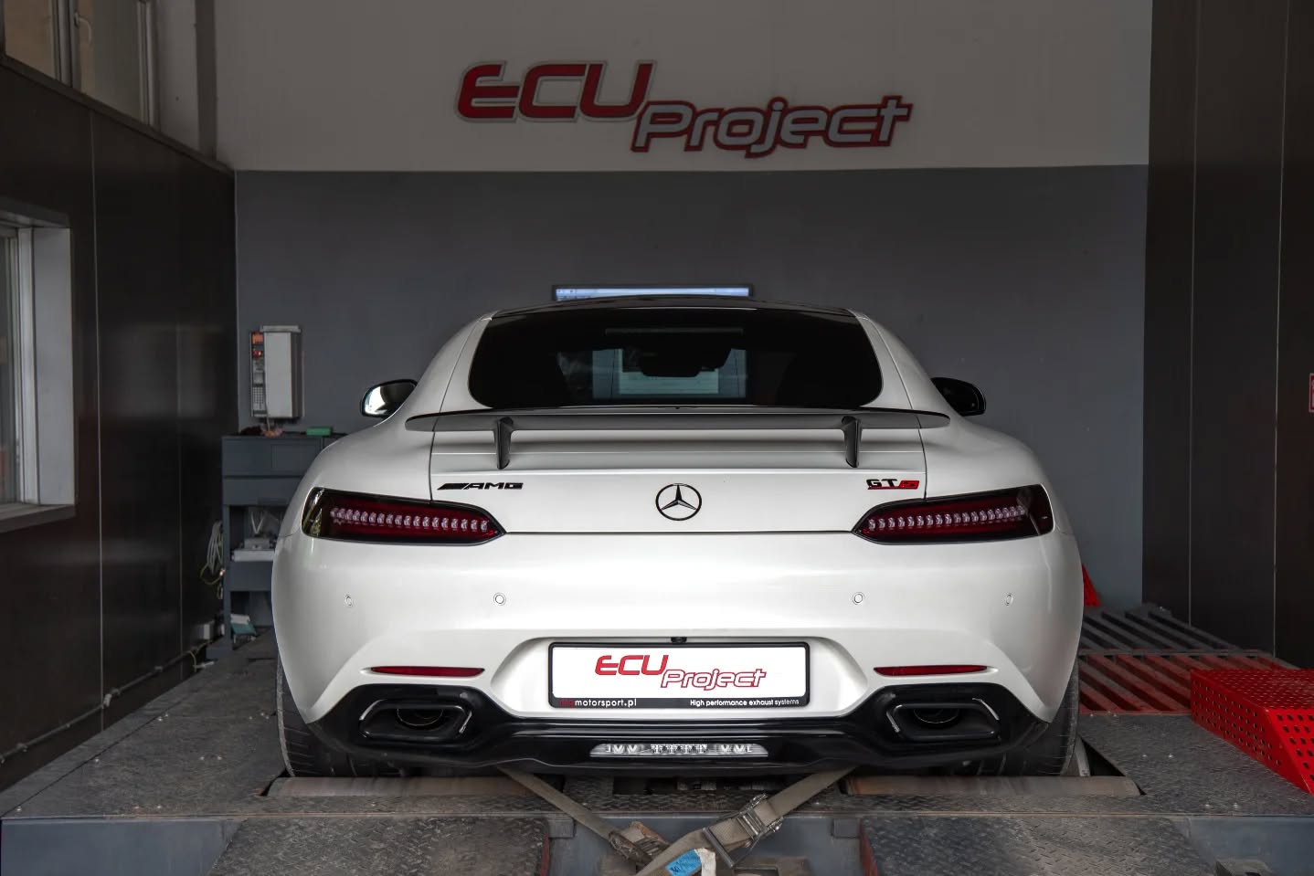 Mercedes-AMG GT S Stage 2 - 643 KM i 801 Nm