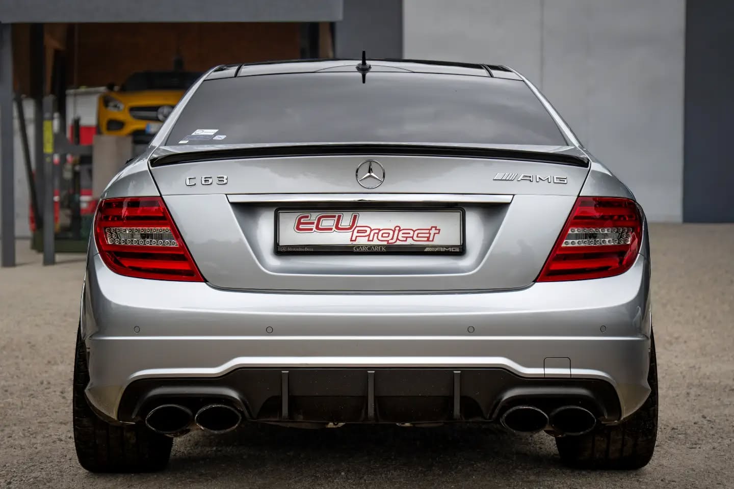 Mercedes-AMG C63 W204 Stage 2 - 543 KM i 649 Nm