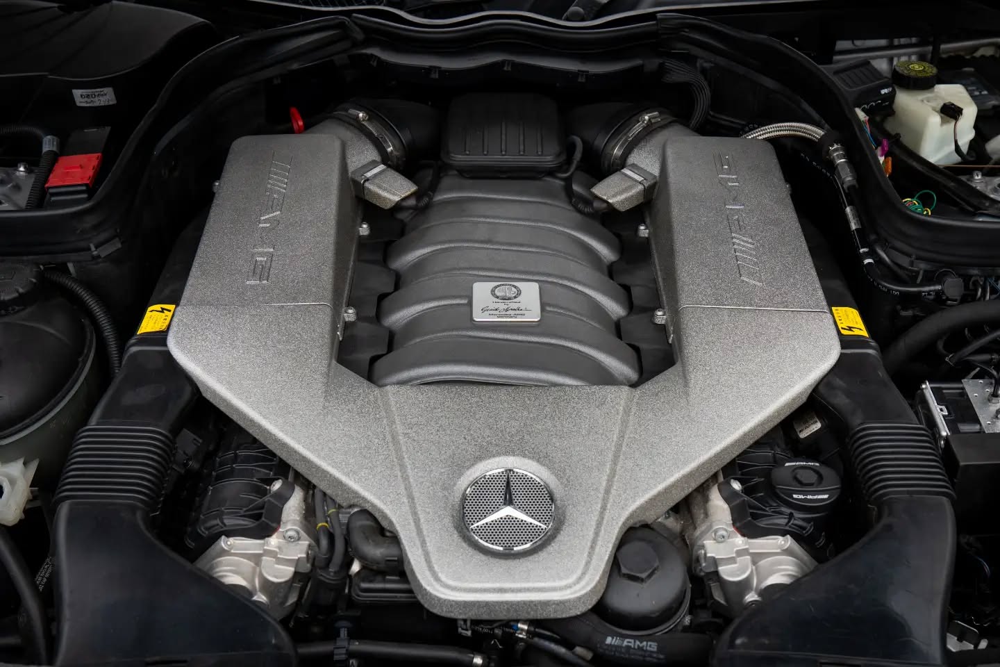 Mercedes-AMG C63 W204 Stage 2 - 543 KM i 649 Nm