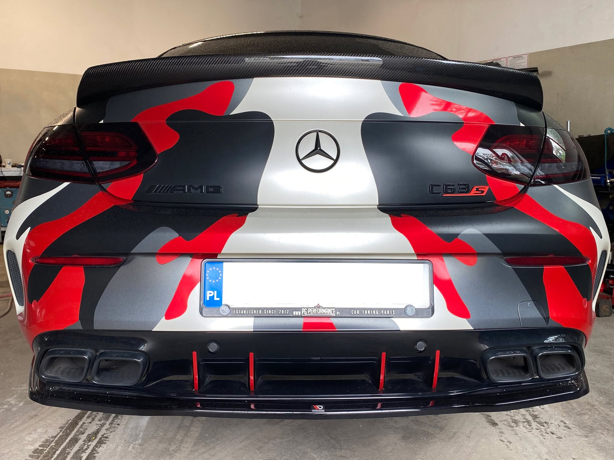 Mercedes-AMG C63 S W205 Stage 2 - 611 KM i 854 Nm