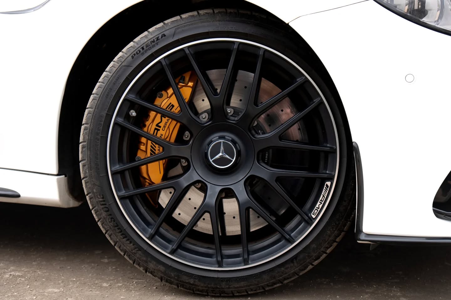 Mercedes-AMG C63 S C205 Stage 2 - 598 KM i 798 Nm