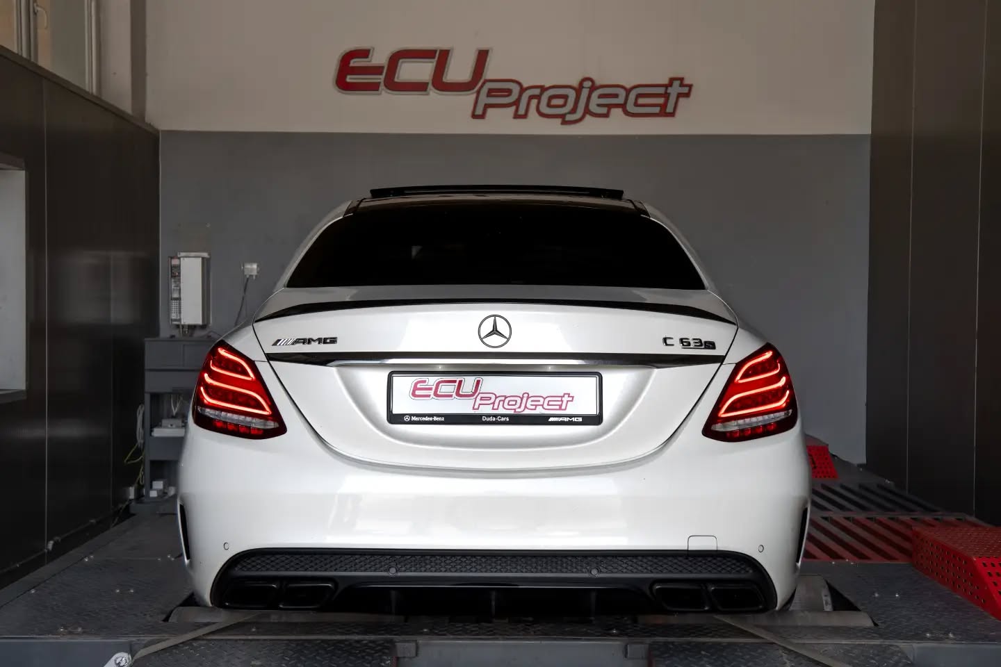 Mercedes-AMG C63 S C205 Stage 2 - 602 KM i 842 Nm