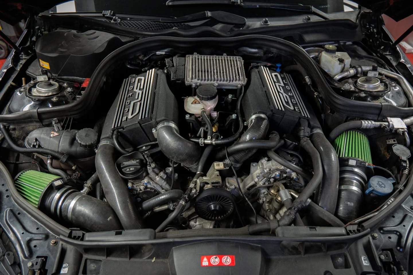 Mercedes-AMG E63 S W212 Stage 2++ - 723 KM i 1127 Nm