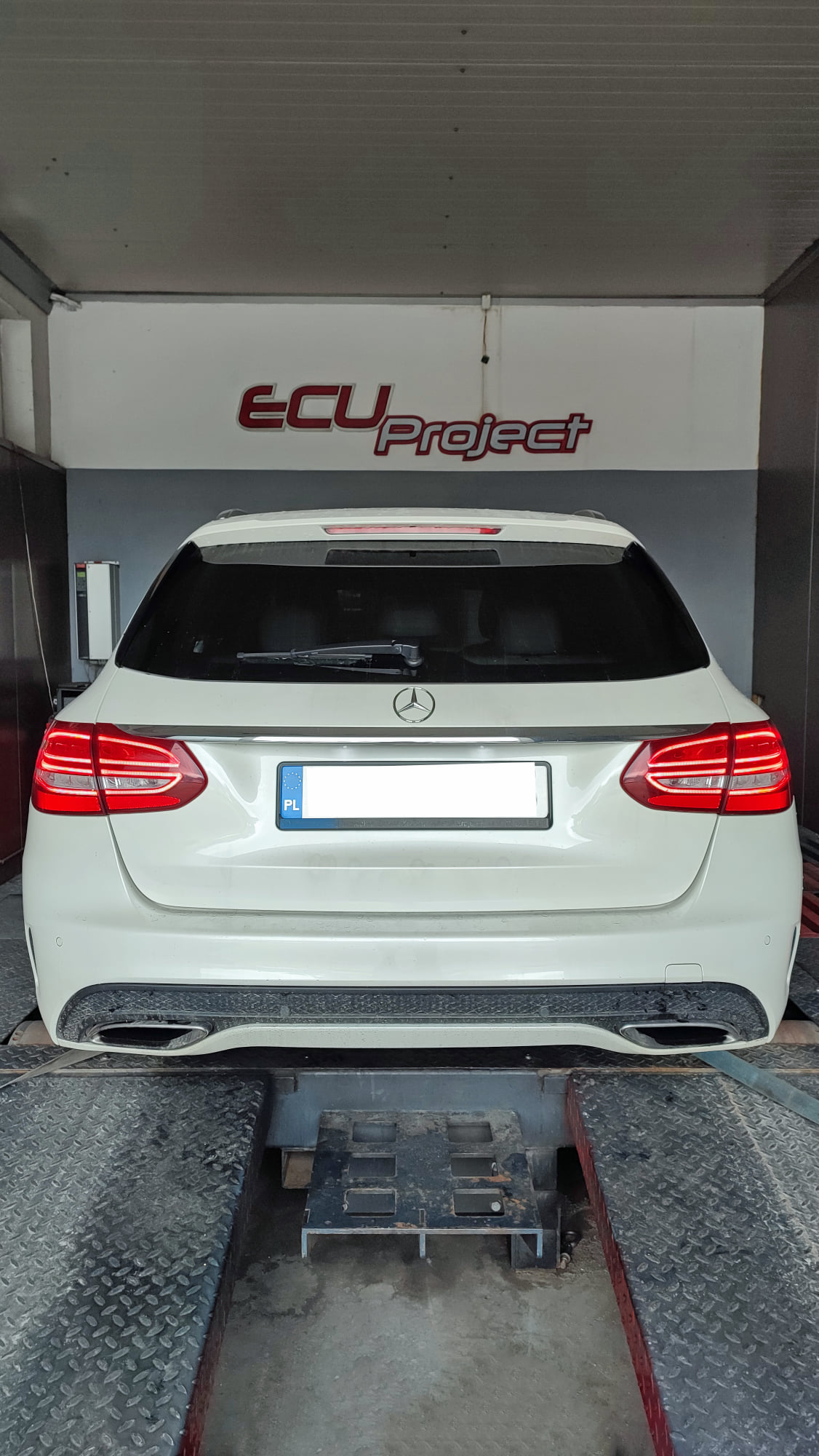 Mercedes-Benz C200 W205 Stage 3 - 294 KM i 445 Nm