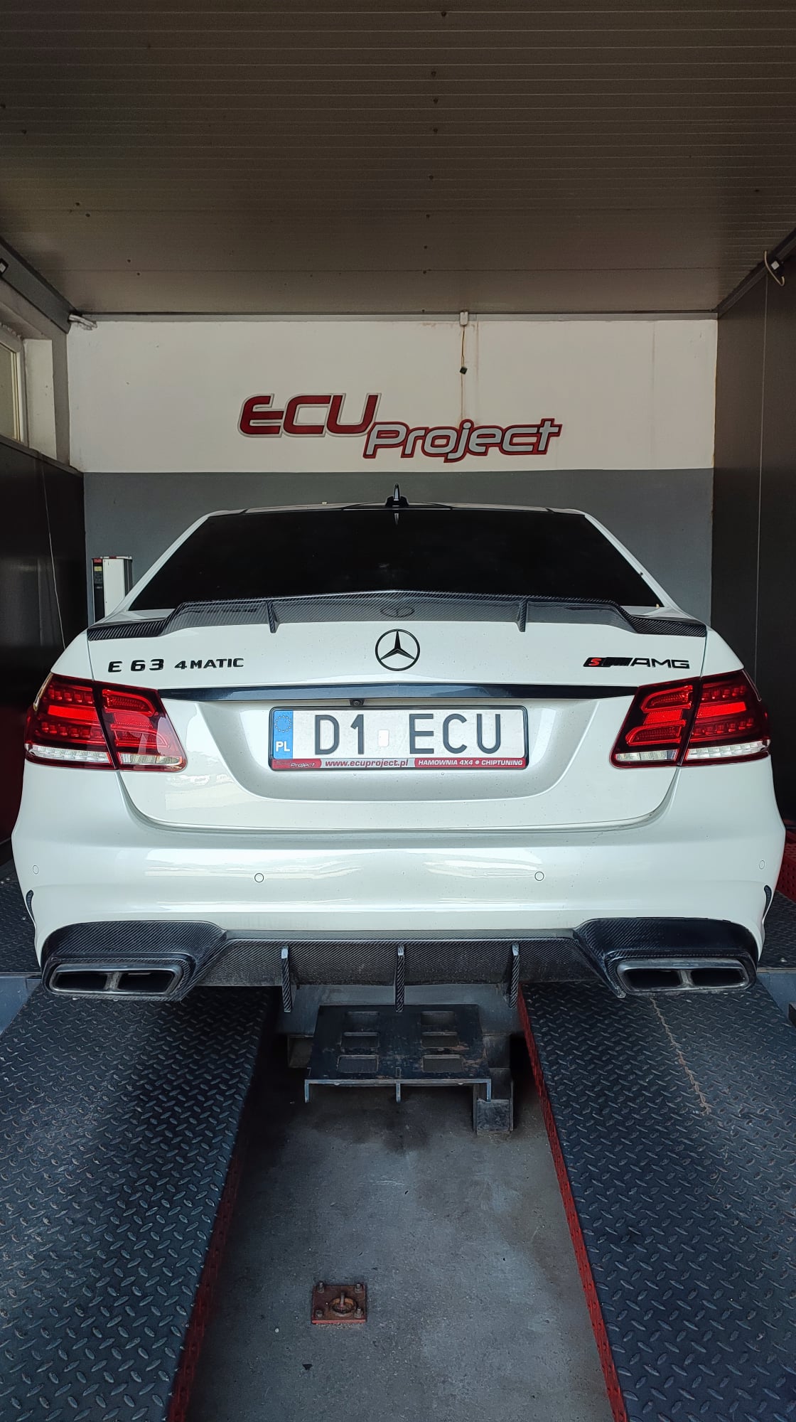 Mercedes-AMG E63 S W212 Stage 3 - 771 KM i 1061 Nm