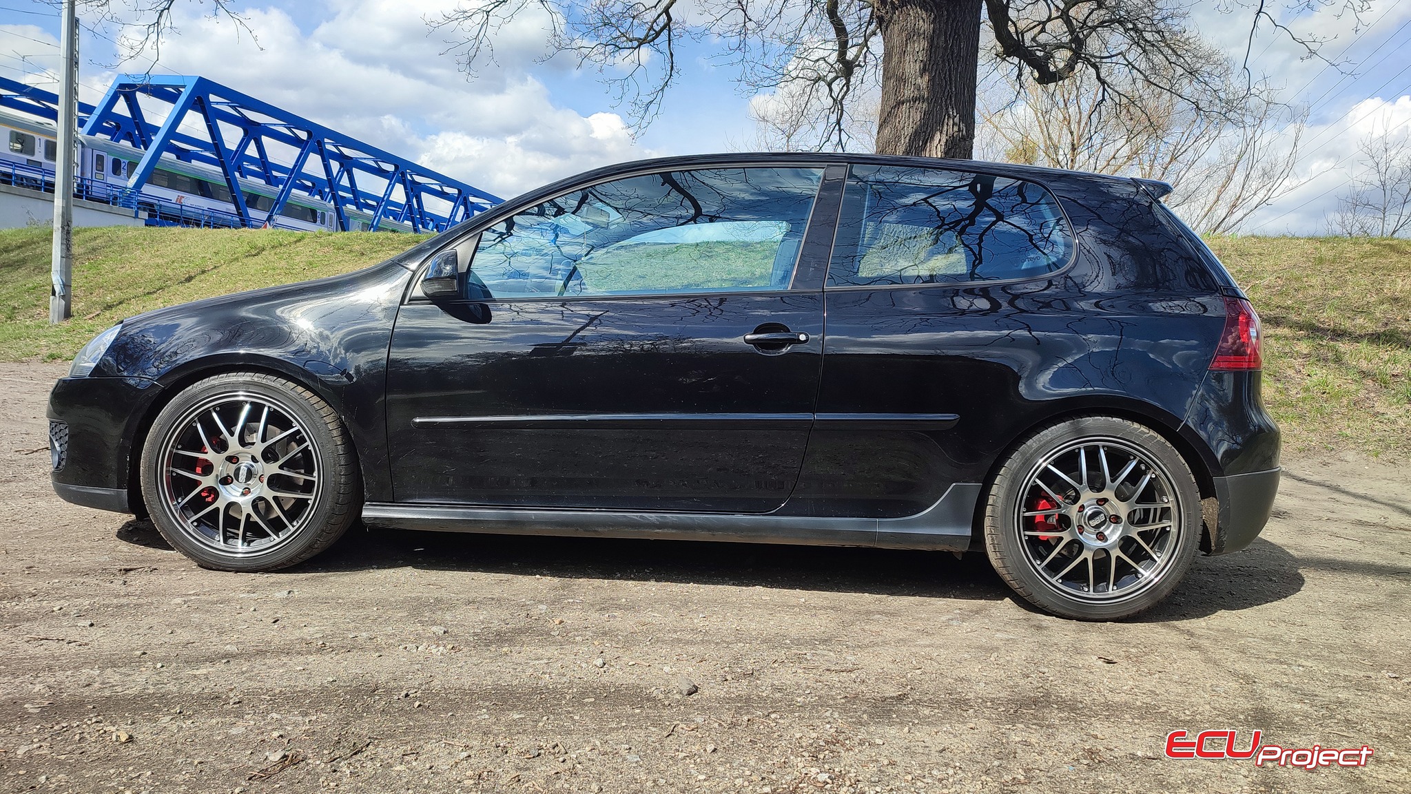 Volkswagen Golf GTI V Stage 3 - 336 KM i 415 Nm
