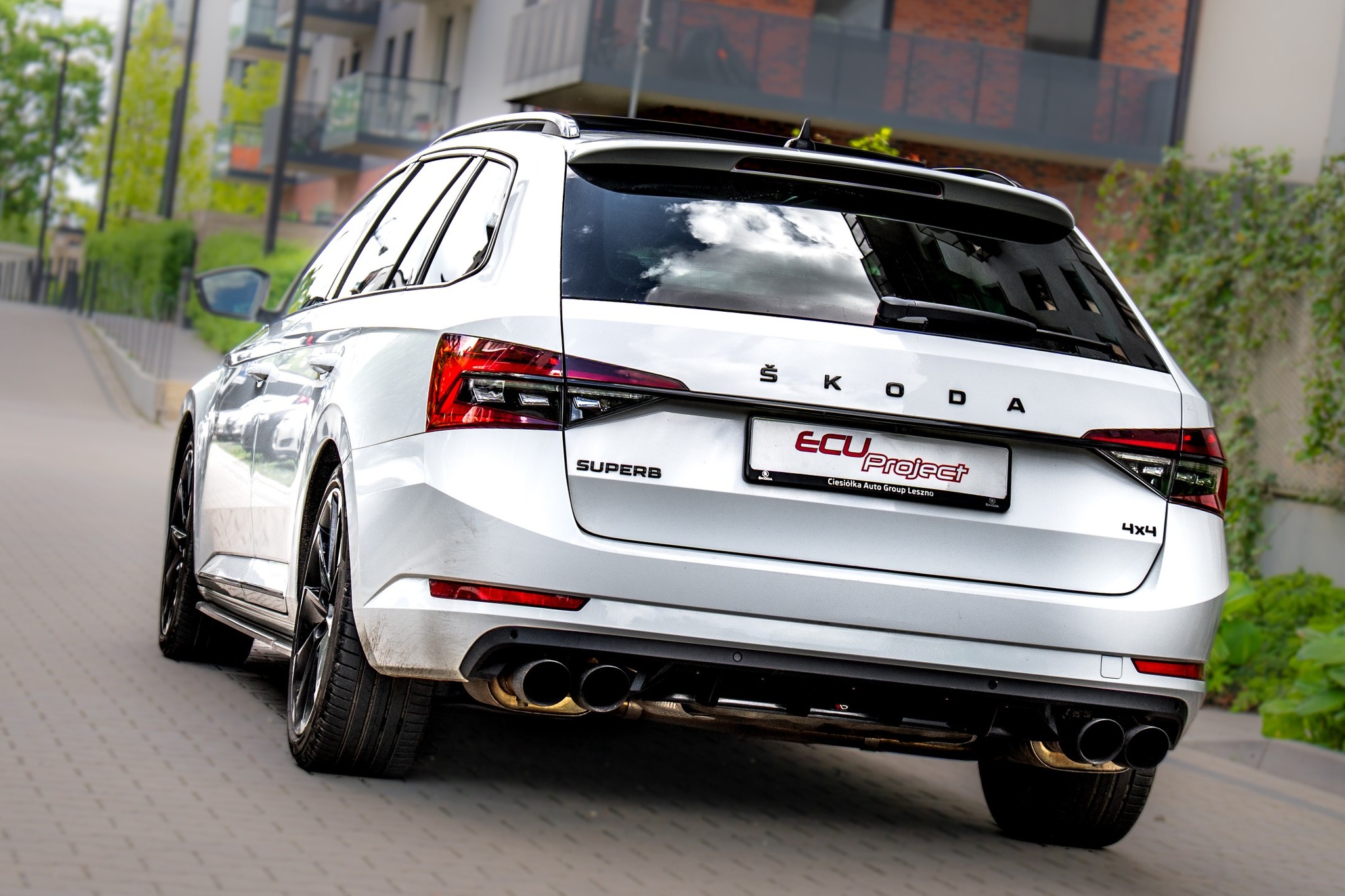 Škoda Superb III Stage 2 - 412 KM i 556 Nm