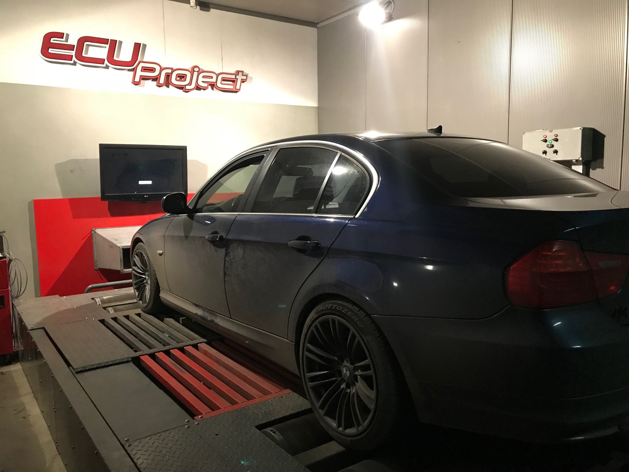 BMW 335d E90 Stage 2 - 380 KM i 730 Nm
